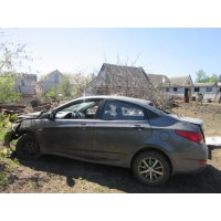 Продам а/м Hyundai Solaris битый