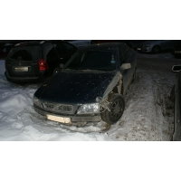 Продам Volvo S40 требующий вложений