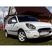 Продам а/м Daihatsu Storia требующий вложений