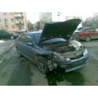 Продам а/м Peugeot 406 битый